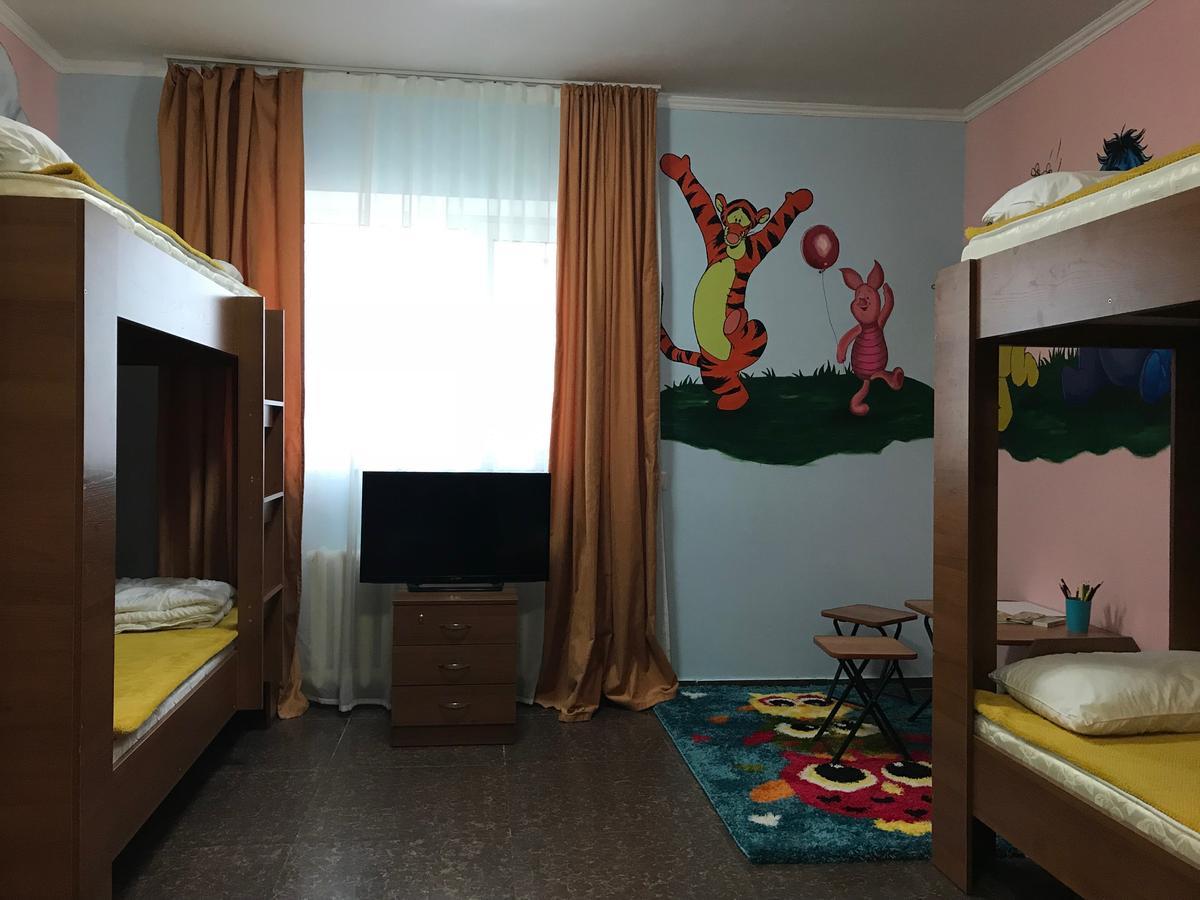 Astana Best Hostel מראה חיצוני תמונה