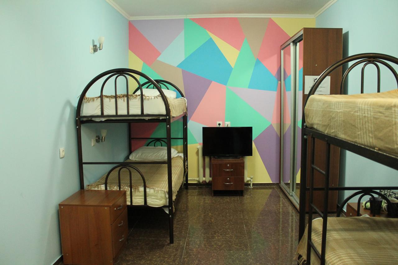 Astana Best Hostel מראה חיצוני תמונה