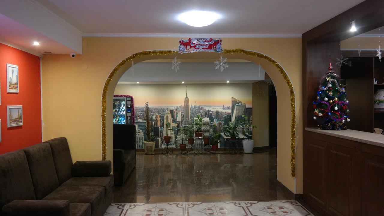 Astana Best Hostel מראה חיצוני תמונה