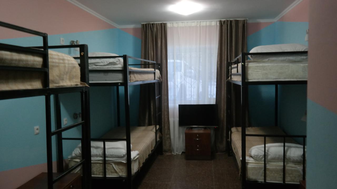 Astana Best Hostel מראה חיצוני תמונה