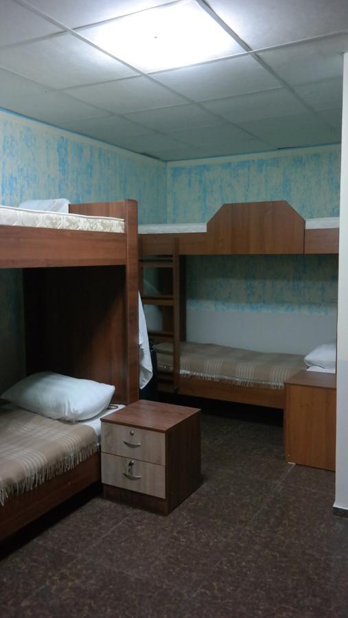 Astana Best Hostel מראה חיצוני תמונה